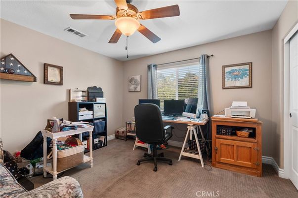 Home Office, Interior
