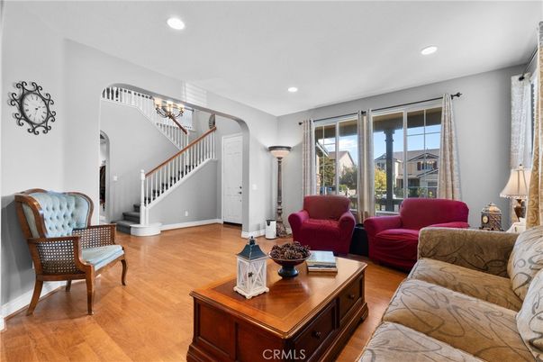 Chandelier, Interior, Living room, Recessed Lighting, Wood Texture Flooring