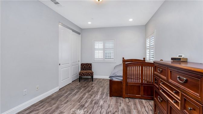 Bedroom, Home Office, Interior, Recessed Lighting, Wood Texture Flooring