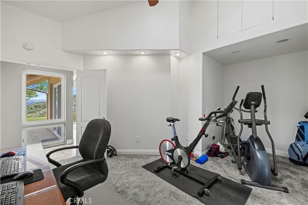 Fitness Equipment, Interior, Recessed Lighting