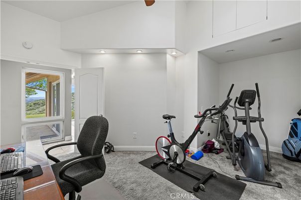 Fitness Equipment, Interior, Recessed Lighting