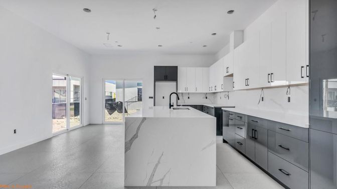 Interior, Kitchen, Recessed Lighting