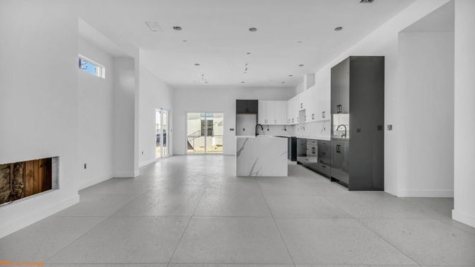 Interior, Kitchen, Recessed Lighting