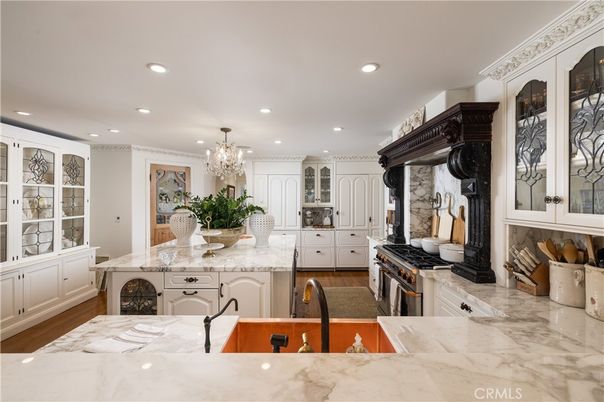 Chandelier, Interior, Kitchen, Recessed Lighting, Wood Texture Flooring