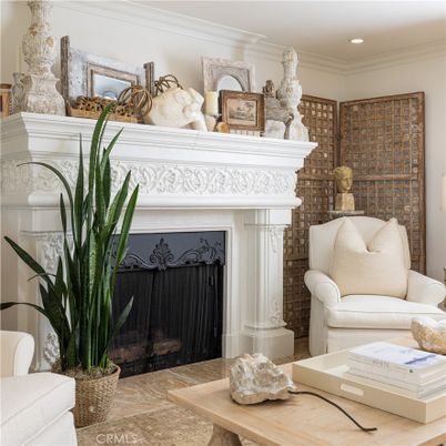 Fireplace, Interior, Recessed Lighting
