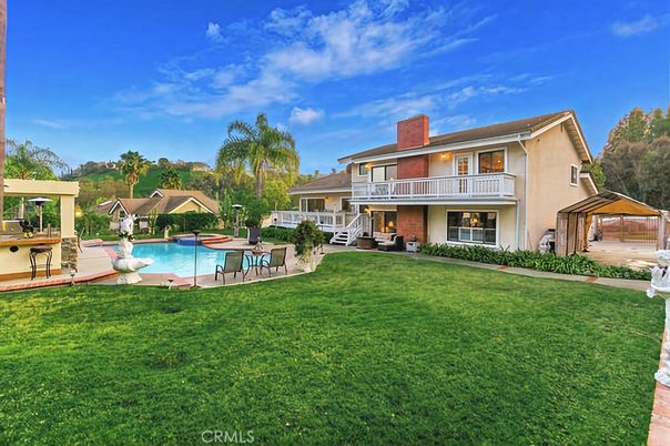 Backyard, Exterior, Pool