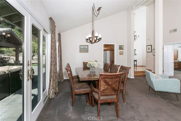 Chandelier, Dining room, Interior