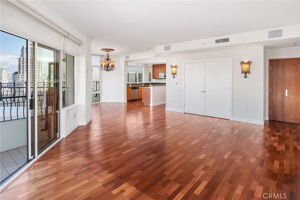 Chandelier, Empty room, Interior, Kitchen, Wood Texture Flooring