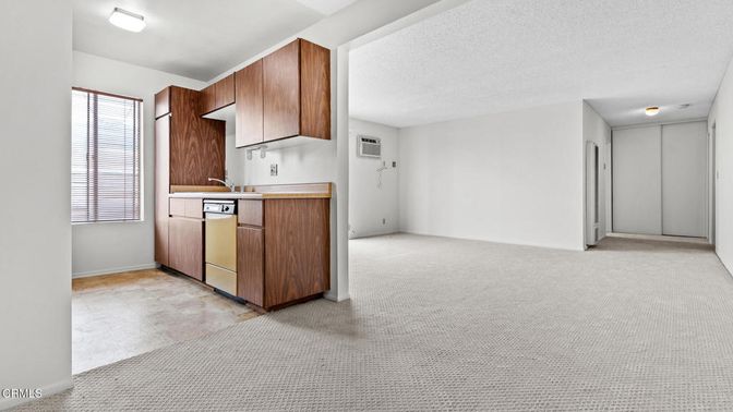 Empty room, Interior, Kitchen