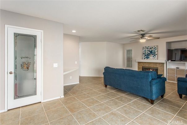 Fireplace, Interior, Living room, Recessed Lighting