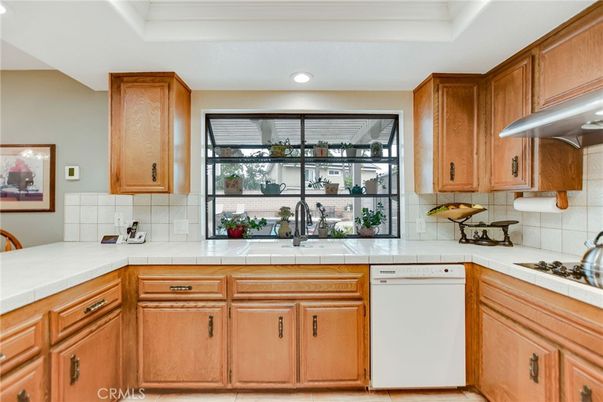 Interior, Kitchen, Recessed Lighting, Tile Countertops