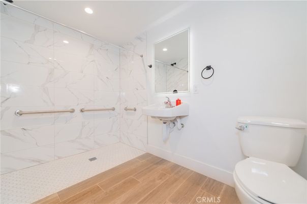 Bathroom, Interior, Marble Walls, Recessed Lighting, Wood Texture Flooring