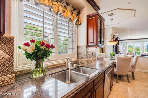 Dining room, Interior, Kitchen, Pendant Lights, Recessed Lighting