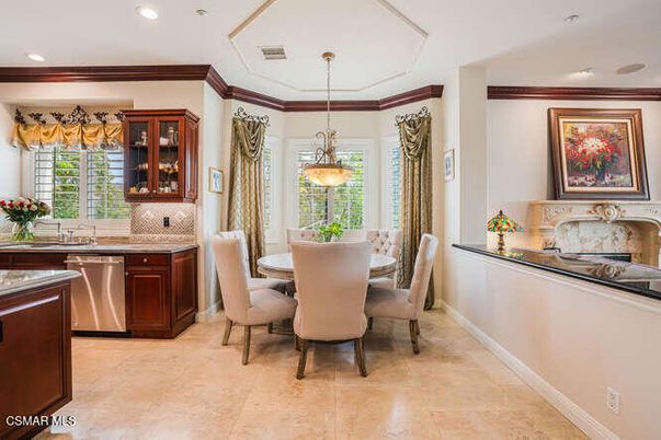 Dining room, Interior, Kitchen, Pendant Lights, Recessed Lighting
