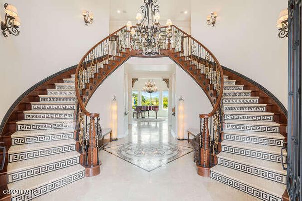 Chandelier, Interior, Recessed Lighting