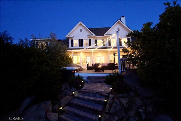 Exterior, Hot Tub