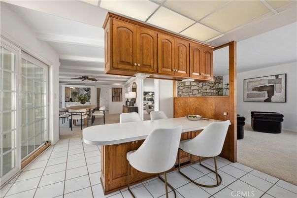 Dining room, Interior