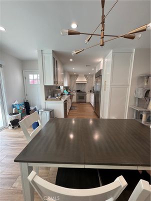 Dining room, Interior, Kitchen, Recessed Lighting, Wood Texture Flooring