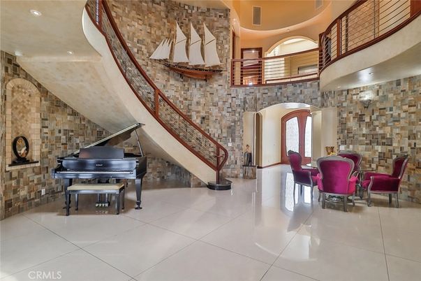Interior, Piano, Recessed Lighting, Stone Walls