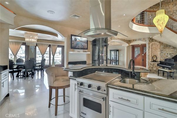 Chandelier, Dining room, Interior, Kitchen, Piano, Recessed Lighting, Stone Walls