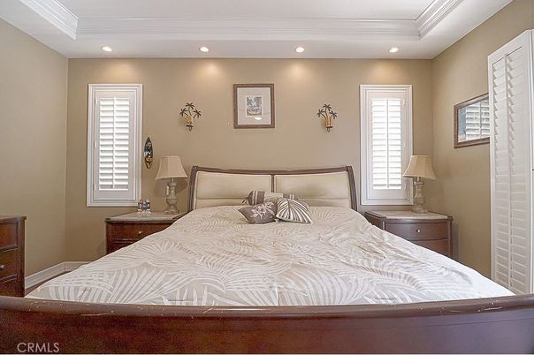 Bedroom, Interior, Recessed Lighting