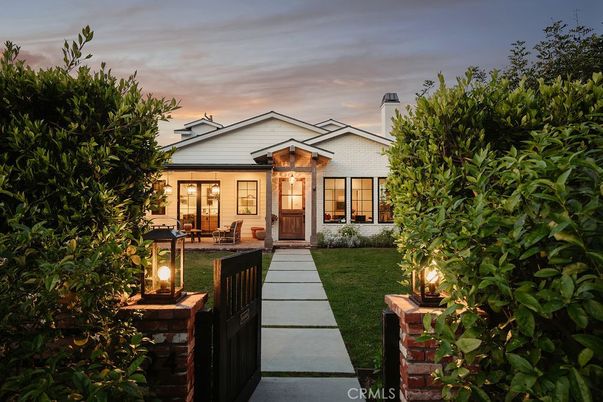 Backyard, Exterior, Facade, Brick Traditional