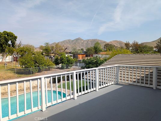 Exterior, Pool, Other