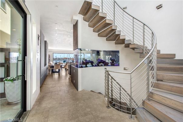 Dining room, Interior, Recessed Lighting