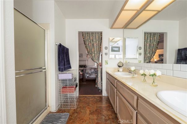 Bathroom, Dual Sink Vanities, Interior, Wood Texture Flooring
