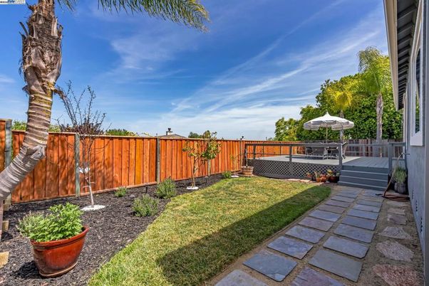 Backyard, Exterior, Hot Tub