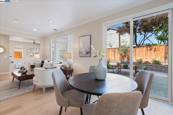 Dining room, Interior, Living room, Recessed Lighting, Wood Texture Flooring