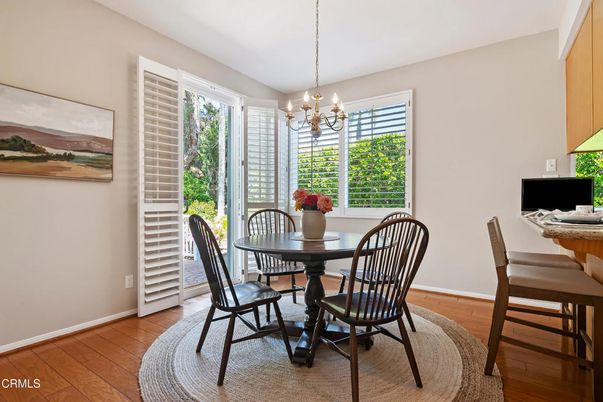 Chandelier, Dining room, Interior, Pendant Lights, Wood Texture Flooring