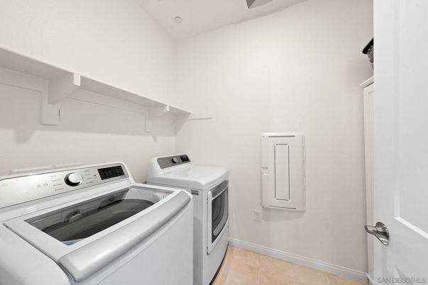 Interior, Washer