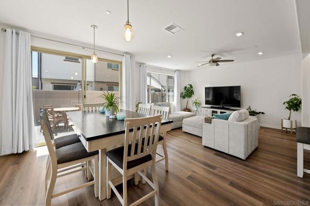 Dining room, Interior, Living room, Pendant Lights, Recessed Lighting, Wood Texture Flooring