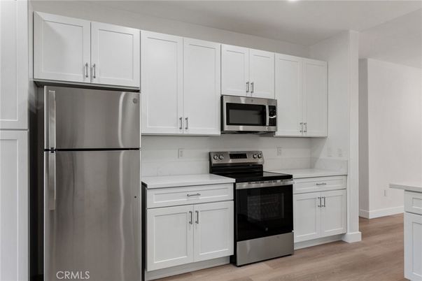 Interior, Kitchen, Stainless Steel Appliances, Wood Texture Flooring