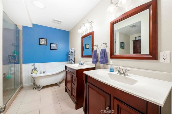 Bathroom, Dual Sink Vanities, Free Standing Baths, Glass Shower, Interior