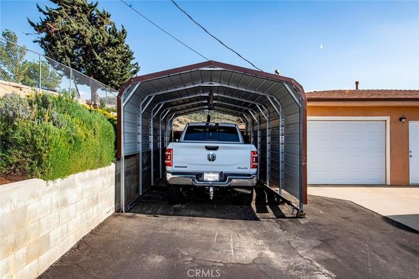 Detached Garage, Exterior