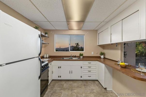 Interior, Kitchen