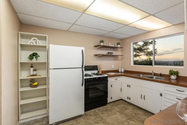 Interior, Kitchen