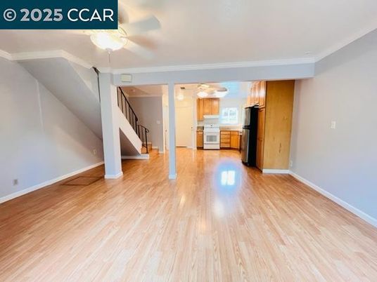 Empty room, Interior, Kitchen, Wood Texture Flooring