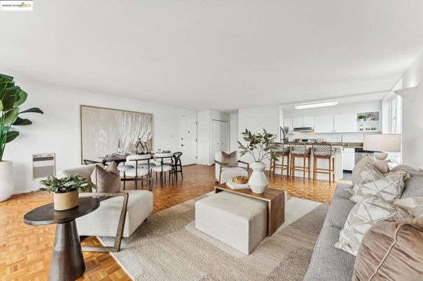 Dining room, Interior, Kitchen, Living room, Stainless Steel Appliances, Wood Texture Flooring