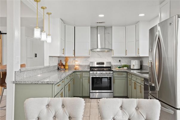 Interior, Kitchen, Pendant Lights, Recessed Lighting, Stainless Steel Appliances