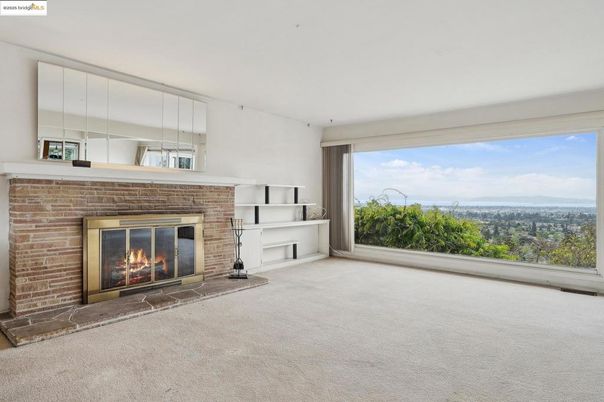 Empty room, Fireplace, Interior
