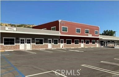 Exterior, Facade, Brick Facade, Condo Building