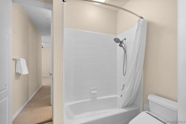 Bathroom, Interior, Tile Countertops