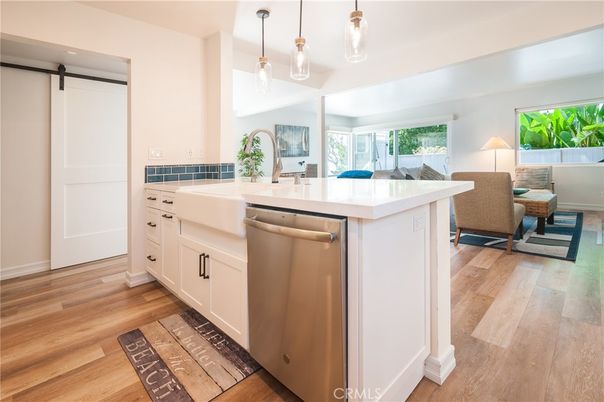 Interior, Kitchen, Pendant Lights, Wood Texture Flooring