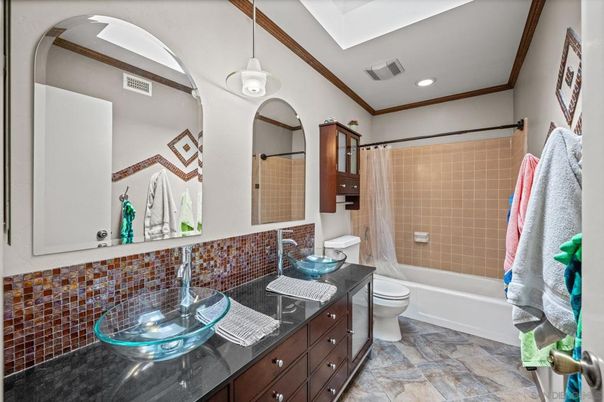 Bathroom, Interior, Pendant Lights, Recessed Lighting