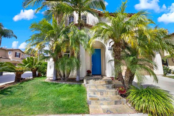 Exterior, Facade, Spanish Mediterranean