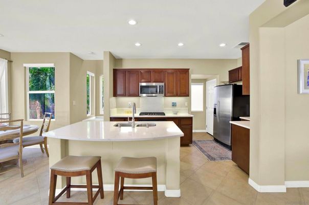 Dining room, Interior, Kitchen, Recessed Lighting, Stainless Steel Appliances