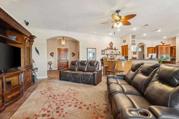 Interior, Kitchen, Living room, Pendant Lights, Recessed Lighting